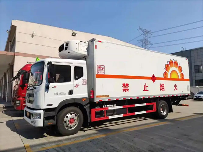 东乌珠穆沁危险品托运